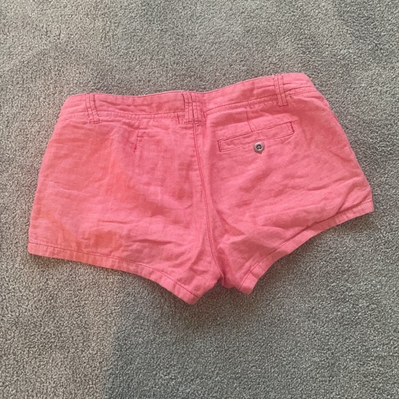 Aerie size 2 low rise shorts - Picture 2 of 3